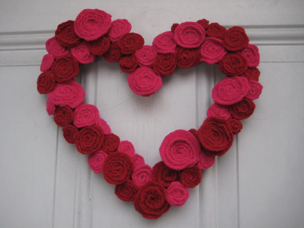 A Valentine wreath made from felt hearts