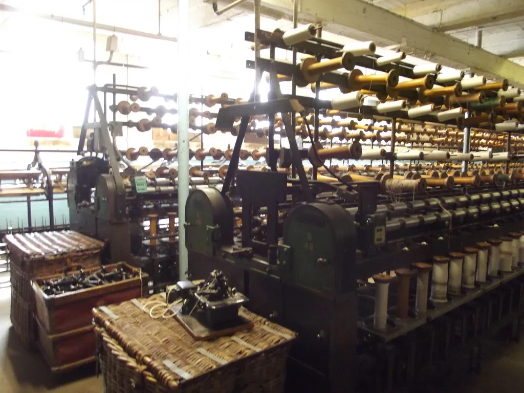 Working textile mill machinery of the kind that makes felt